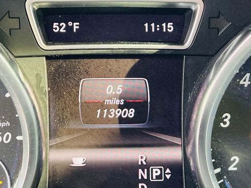 Used 2013 Mercedes-Benz ML 350 2WD image 30