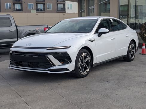 Used 2026 Hyundai Sonata SEL image 9