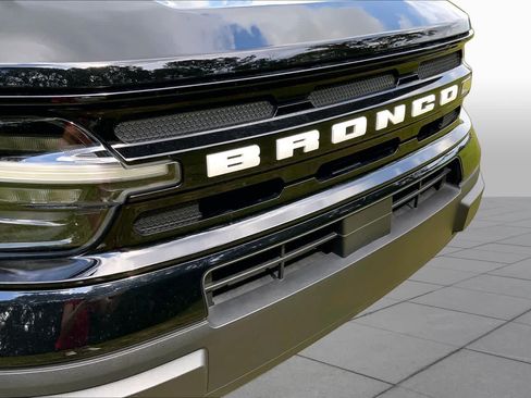 Used 2024 Ford Bronco Sport Outer Banks w/ Tech Package AWD/4WD image 32