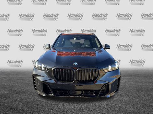Used 2026 BMW X5 xDrive40i w/ M Sport Package image 3