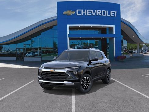 New 2026 Chevrolet TrailBlazer LT w/ LT Cold Weather Package AWD/4WD image 32