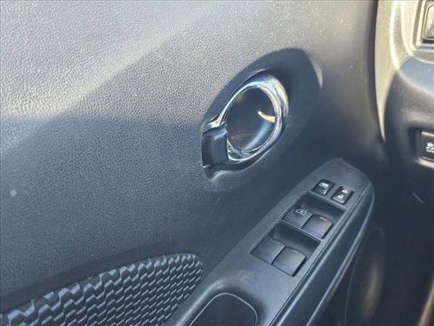 Used 2016 Nissan Versa Note SV image 20