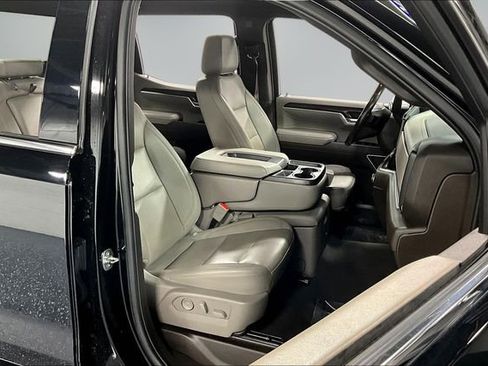 Used 2022 GMC Sierra 1500 SLT image 28