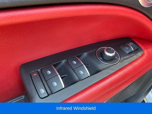 Used 2018 Alfa Romeo Stelvio Ti Sport AWD/4WD image 19