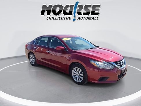Used 2017 Nissan Altima 2.5 S w/ Power Driver Seat Package image 2
