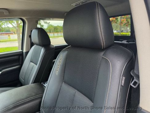 Used 2019 Nissan Titan PRO-4X w/ Pro-4x Utility Package AWD/4WD image 18