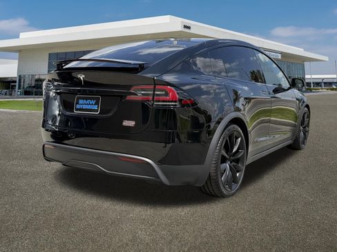 Used 2022 Tesla Model X Plaid AWD/4WD image 10