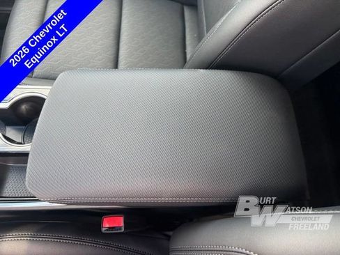 New 2026 Chevrolet Equinox LT w/ Convenience Package II FWD image 21