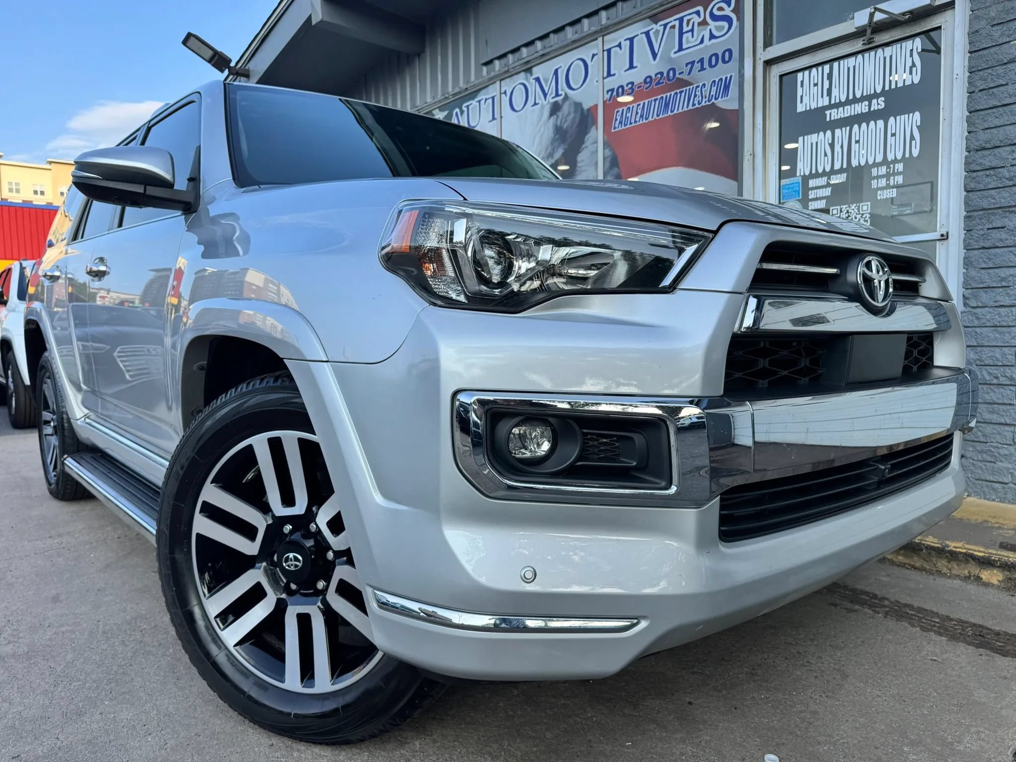 Used 2022 Toyota 4Runner Limited RWD image 1
