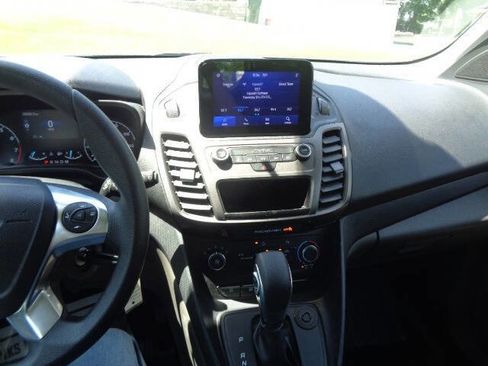 Used 2021 Ford Transit Connect XLT FWD image 15