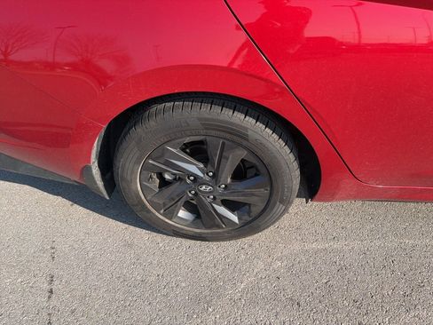 Certified 2022 Hyundai Elantra SEL image 21