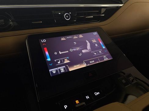 Used 2025 INFINITI QX80 Luxe AWD/4WD image 19