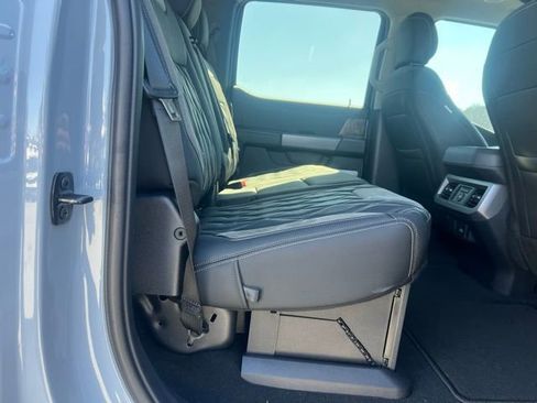 Used 2024 Ford F250 Lariat w/ Lariat Ultimate Package image 6