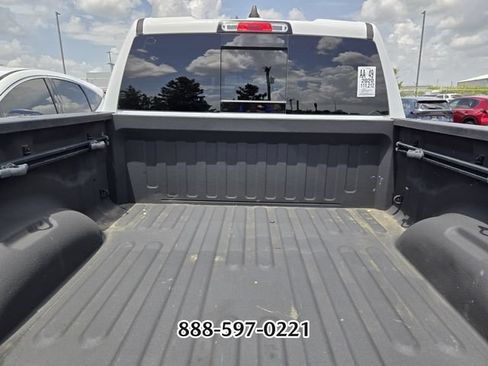 Used 2020 RAM 1500 Big Horn AWD/4WD image 8