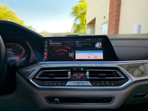 Used 2019 BMW X7 xDrive50i w/ M Sport Package AWD/4WD image 20