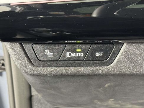 Used 2025 BMW X1 xDrive28i w/ Convenience Package image 19