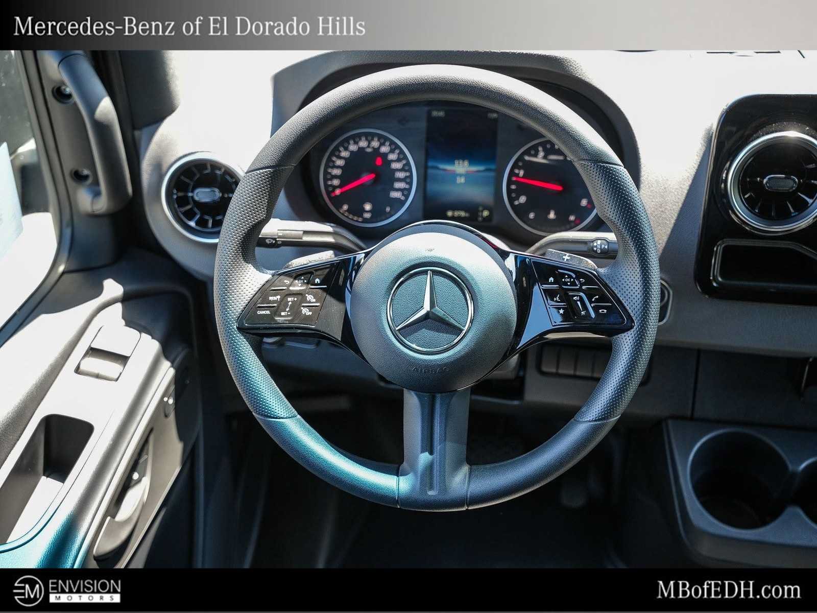 New 2025 Mercedes-Benz Sprinter 2500 image 15