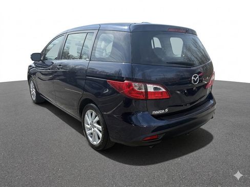 Used 2015 MAZDA MAZDA5 Sport image 6