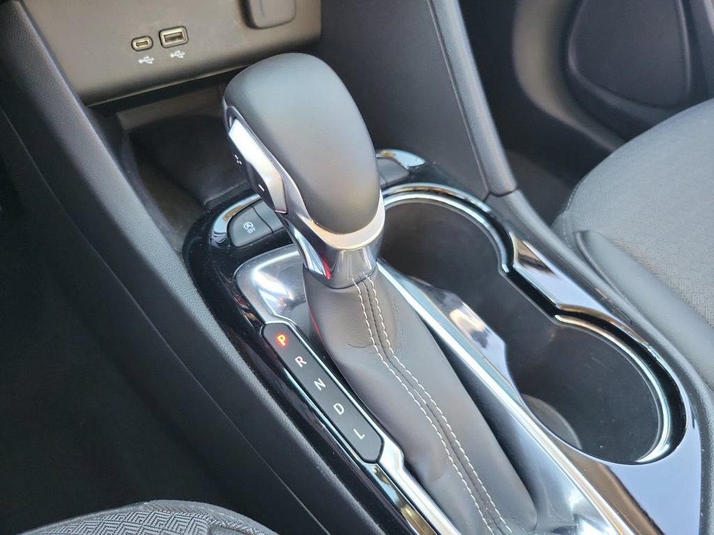 Used 2025 Buick Encore GX Preferred FWD image 15