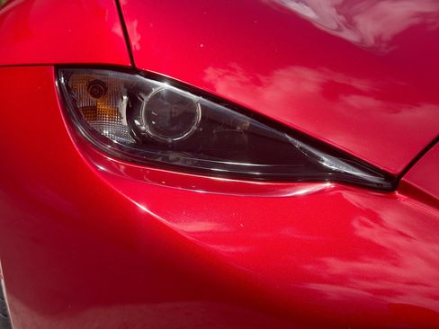 Used 2016 MAZDA MX-5 Miata Sport RWD image 24