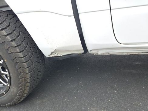 Used 2023 RAM 1500 Big Horn image 5