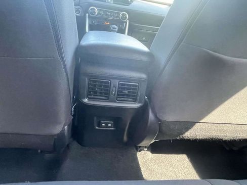 Used 2024 Toyota RAV4 XLE FWD image 13