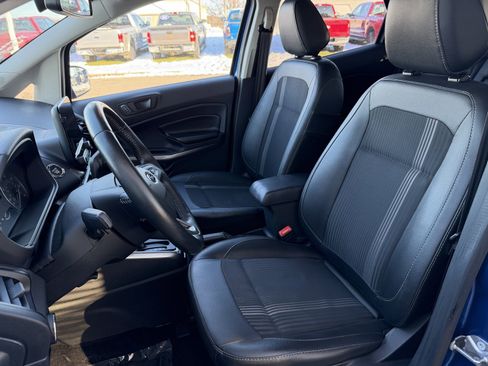 Used 2022 Ford EcoSport SES image 12