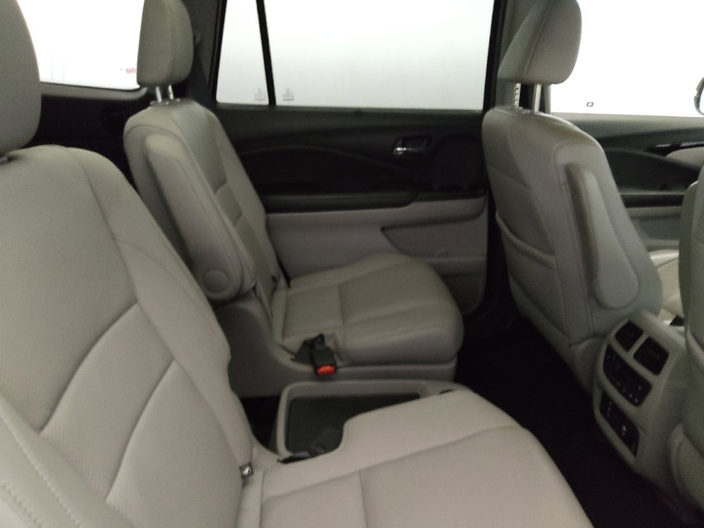 Used 2016 Honda Pilot Elite image 19