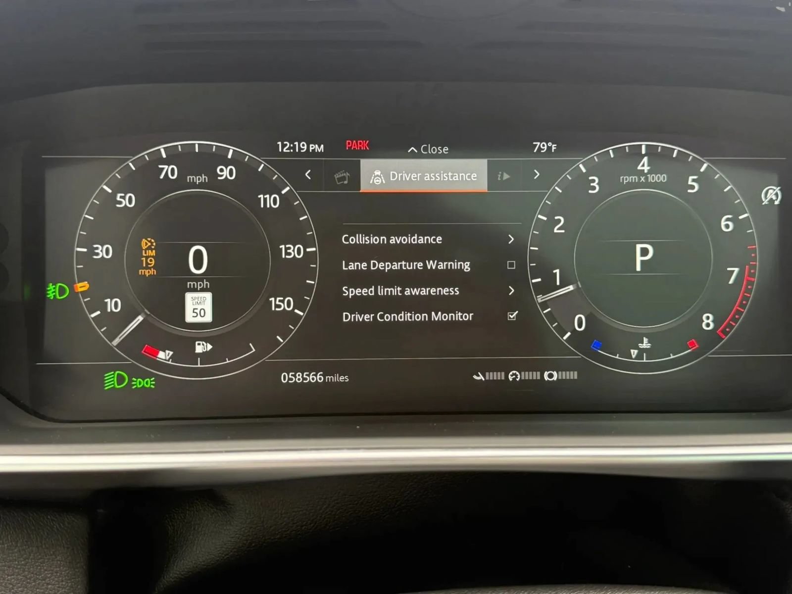 Used 2019 Land Rover Range Rover Sport HSE AWD/4WD image 22