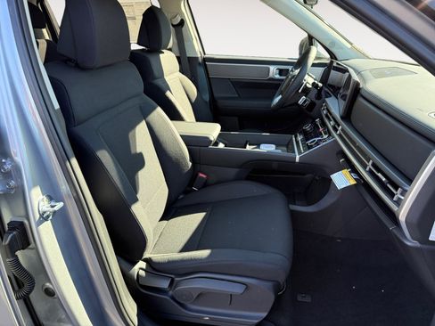 New 2026 Hyundai Santa Fe SE AWD/4WD image 19