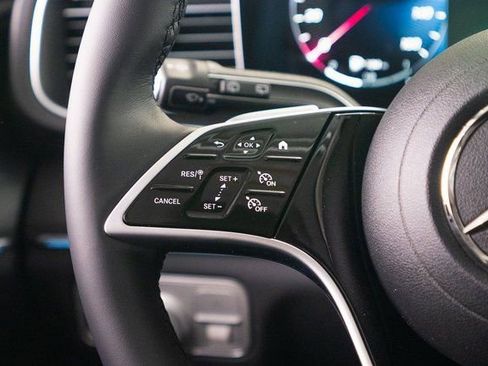 New 2026 Mercedes-Benz GLE 450e GLE 450e image 17