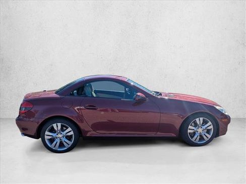 Used 2009 Mercedes-Benz SLK 350 image 4