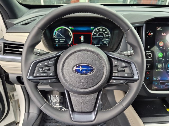 Used 2025 Subaru Forester Limited AWD/4WD image 17