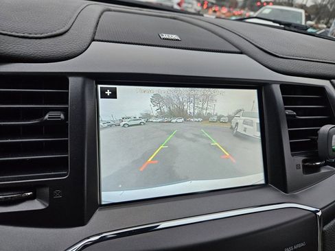 Used 2016 Lincoln MKS Base w/ Equipment Group 101A image 14