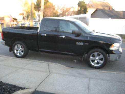 Used 2013 RAM 1500 Big Horn image 2