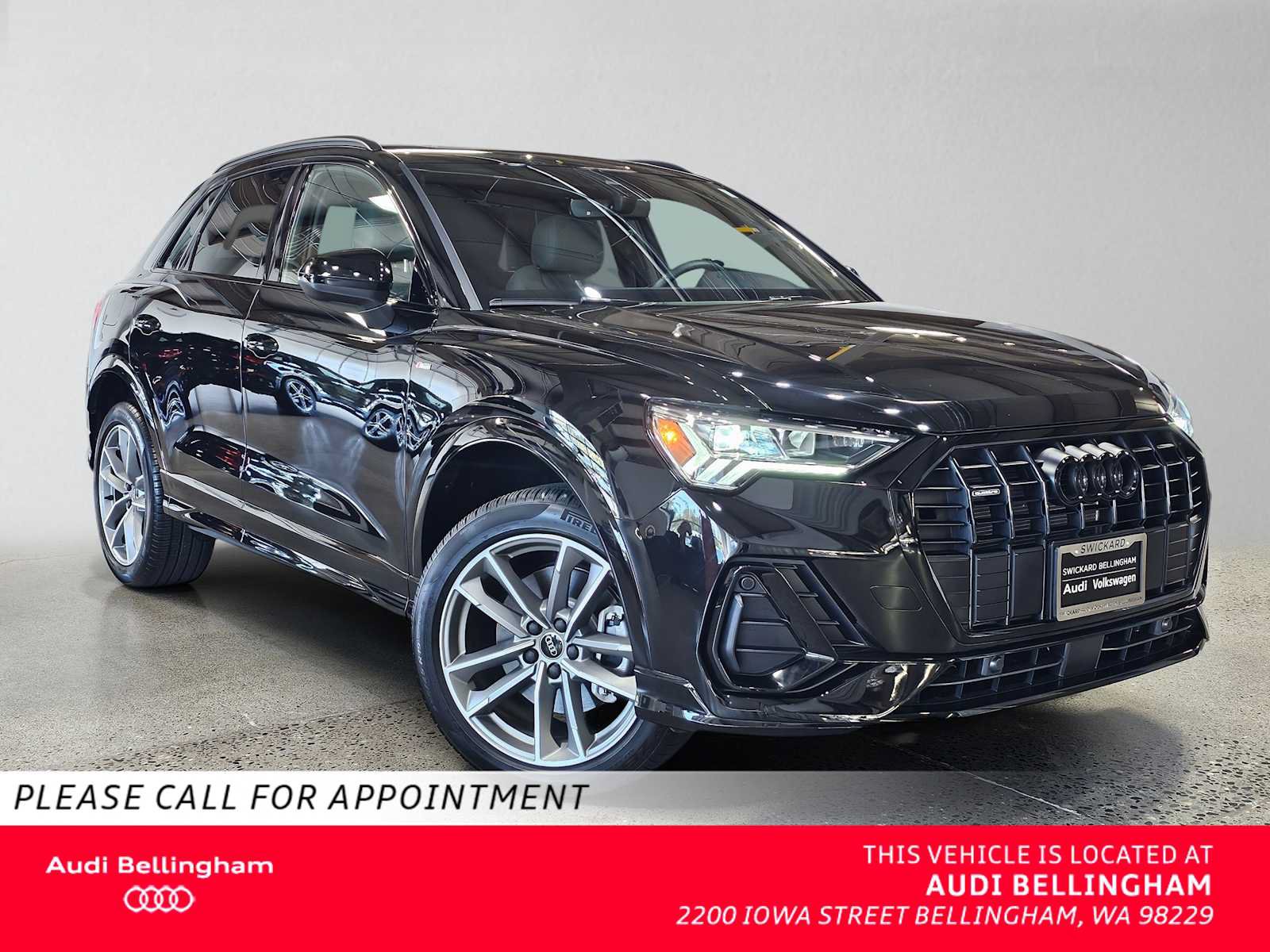 Used 2025 Audi Q3 2.0T Premium w/ Convenience Package AWD/4WD image 1
