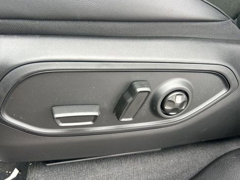 New 2026 Jeep Grand Cherokee Altitude AWD/4WD image 11