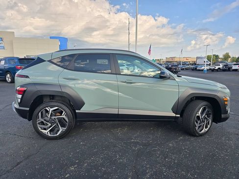 Used 2026 Hyundai Kona SEL Premium AWD/4WD image 9