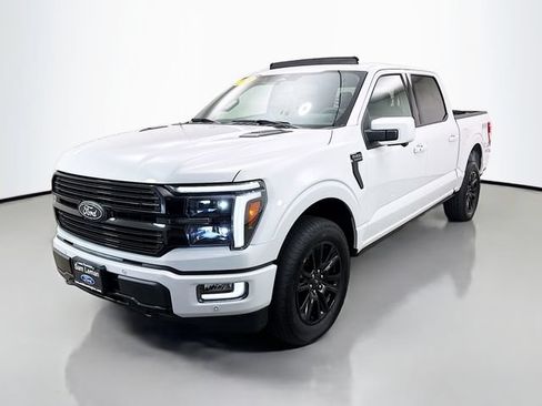Used 2025 Ford F150 Platinum w/ Equipment Group 702A High AWD/4WD image 3