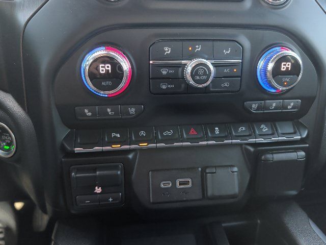 Used 2021 GMC Sierra 1500 AT4 w/ AT4 Value Package AWD/4WD image 23