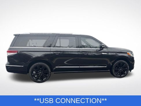 Certified 2024 Lincoln Navigator L Reserve AWD/4WD image 10