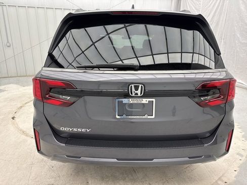 New 2026 Honda Odyssey EX-L image 7