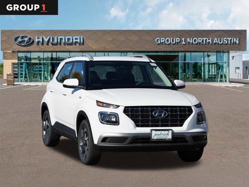 New 2026 Hyundai Venue SEL FWD image 1