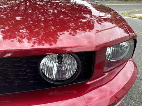 Used 2007 Ford Mustang GT Premium image 16