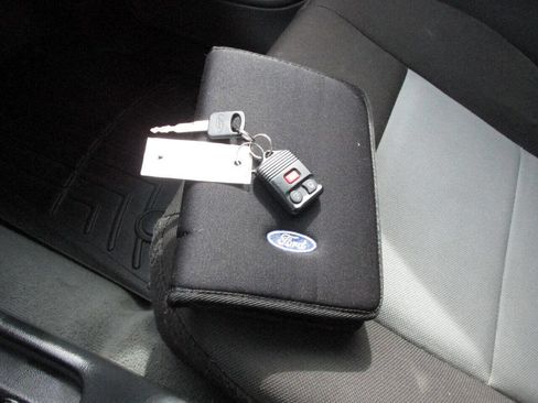 Used 2005 Ford Ranger XLT image 57