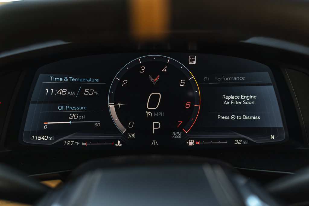 Used 2022 Chevrolet Corvette Stingray Premium Conv w/ Z51 Performance Package RWD image 6