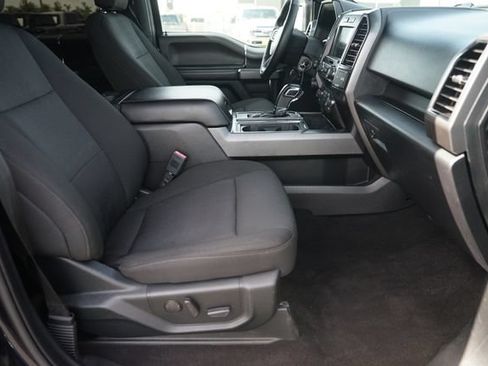 Used 2020 Ford F150 XLT w/ Equipment Group 302A Luxury AWD/4WD image 18