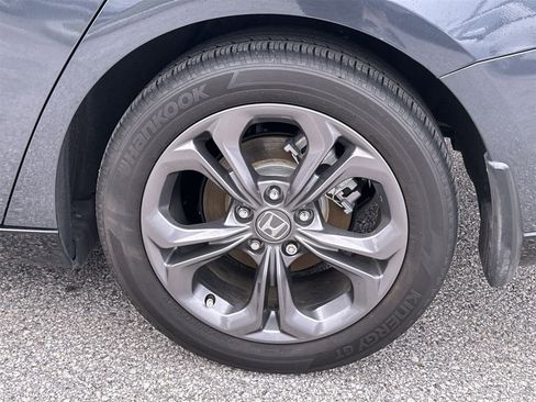 Used 2023 Honda Accord EX-L image 12