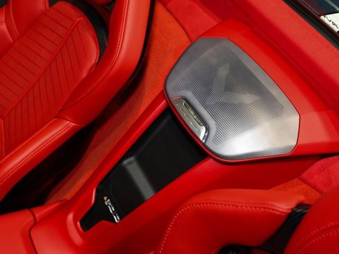 Used 2024 Chevrolet Corvette Stingray Premium Conv w/ Z51 Performance Package image 22