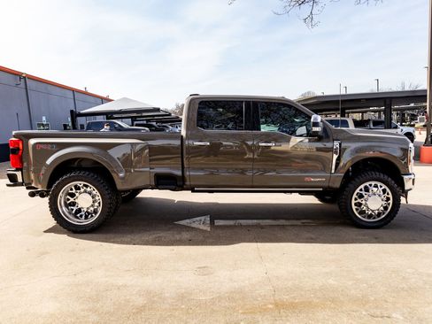 Used 2026 Ford F350 King Ranch w/ Chrome Package image 11
